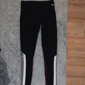 Never worn pink leggings!!